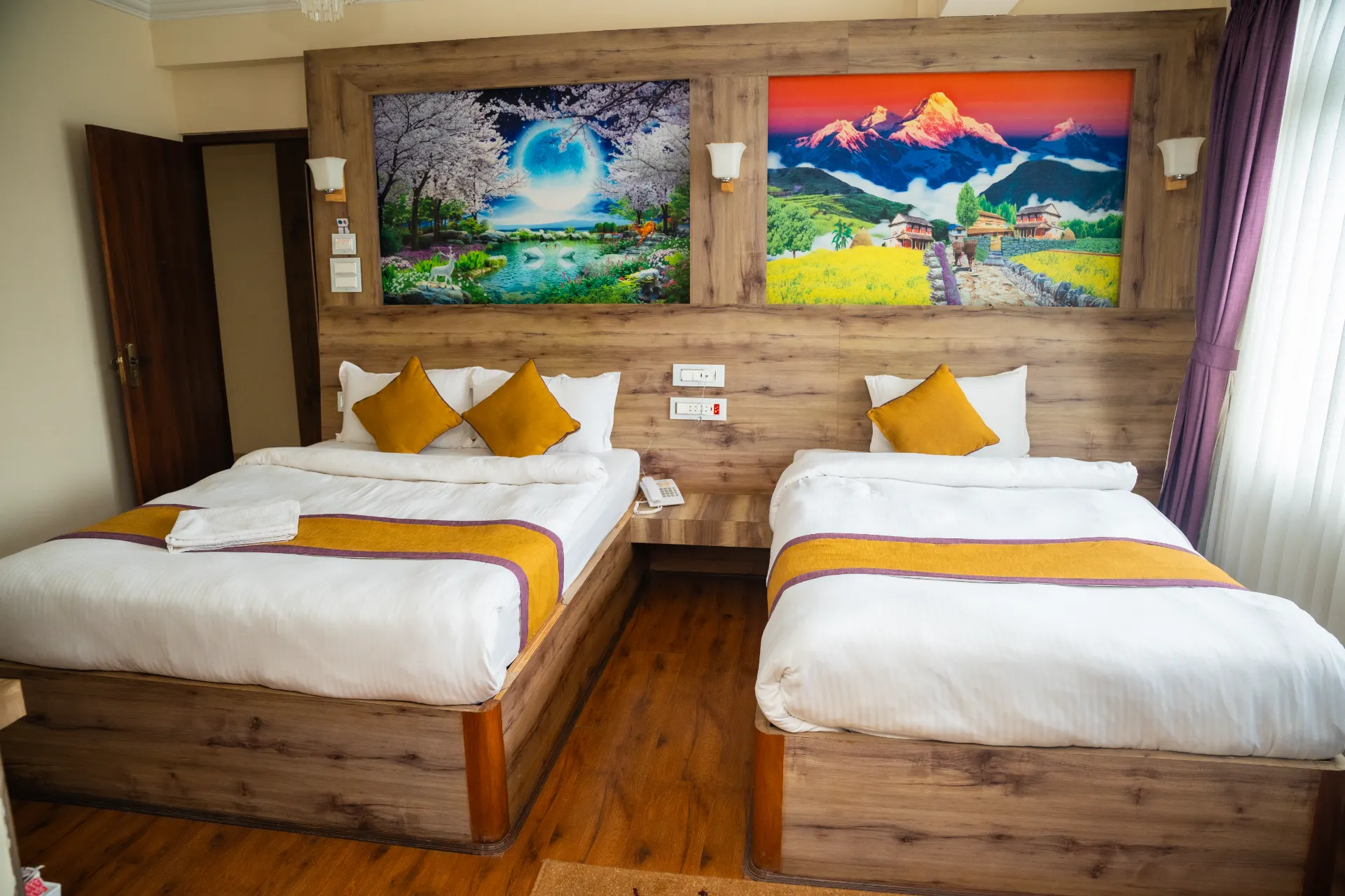 Deluxe Triple View Room